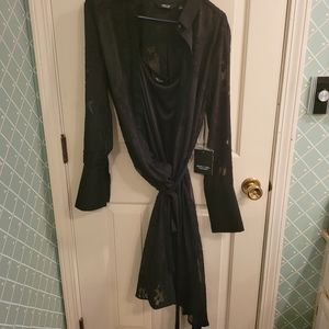 Simply Vera Vera Wang sheer lace shirt dress with camisole